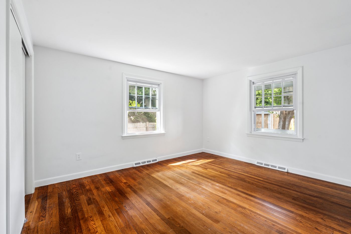 8 Captain's Lane Mattapoisett MA 02739