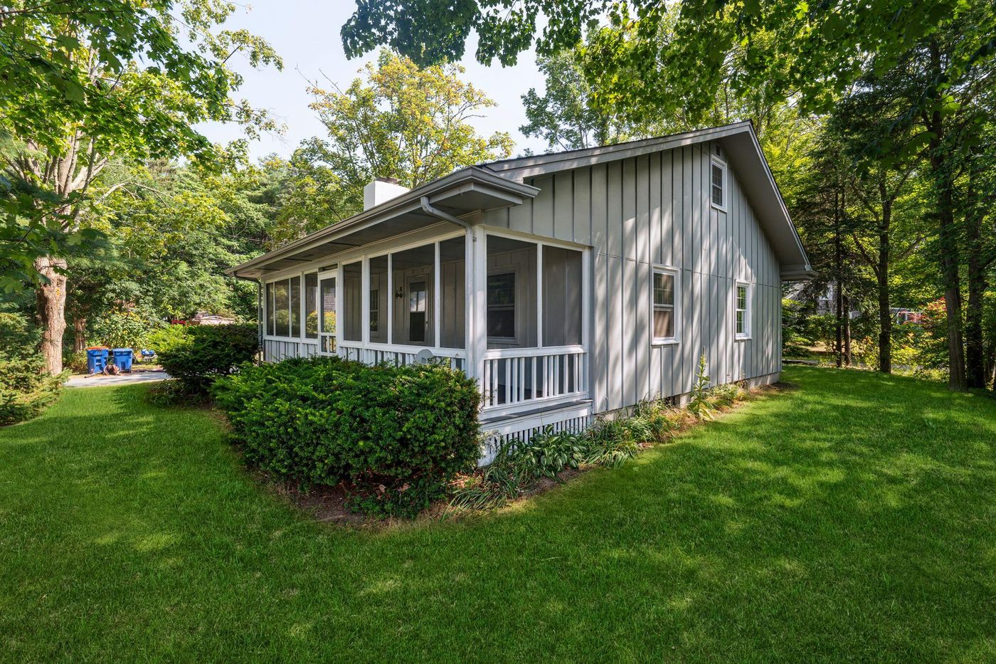 8 Captain's Lane Mattapoisett MA 02739