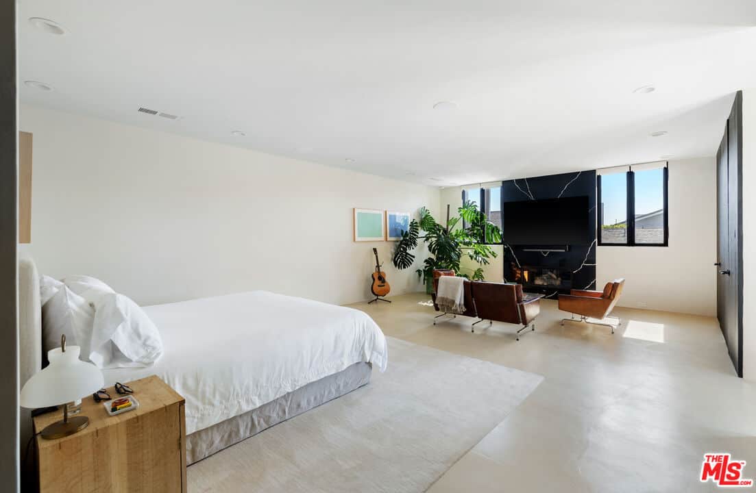 23649 Malibu Colony Road Malibu CA 90265