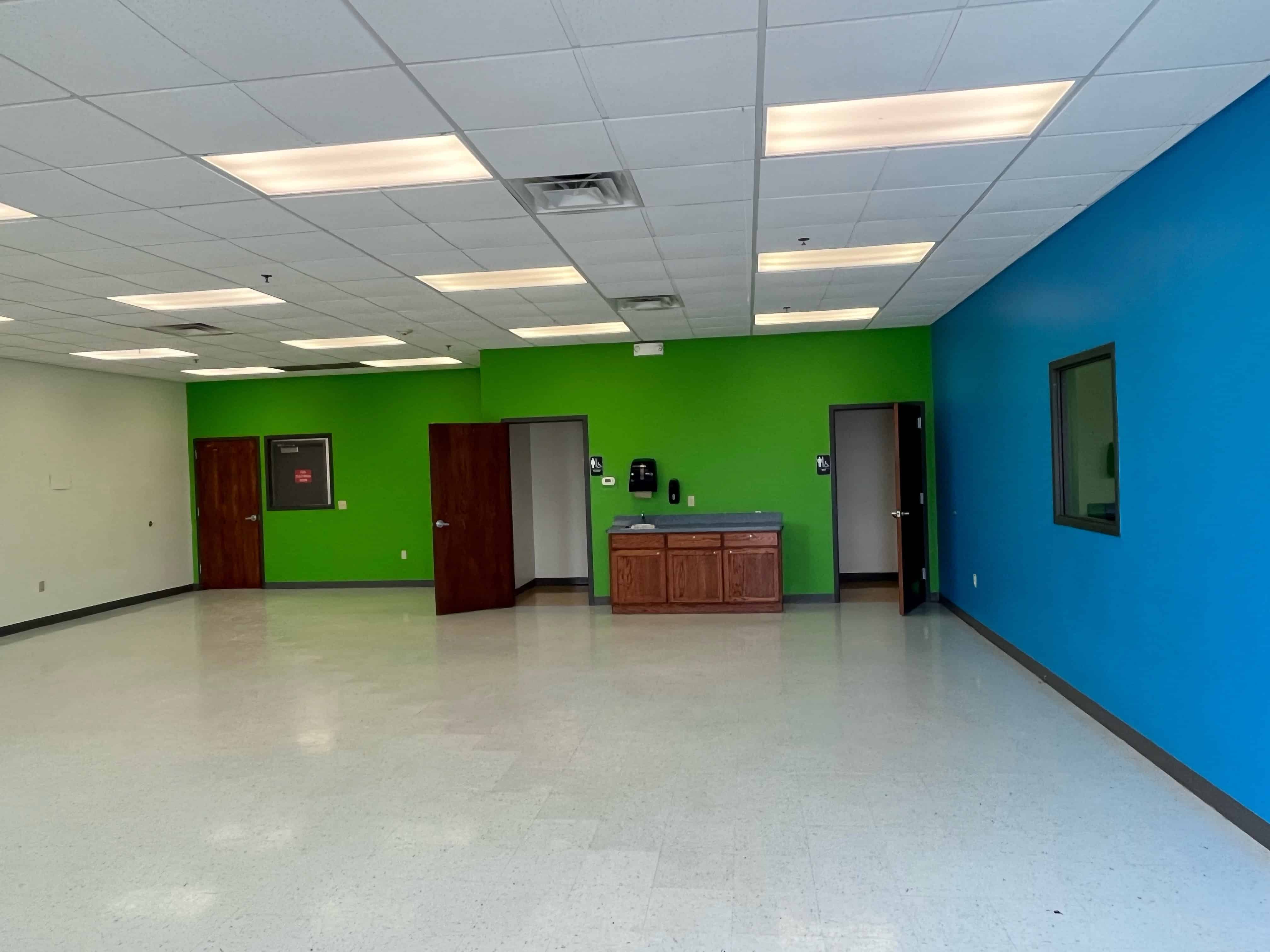 3590 N Woodlawn Wichita KS 67220