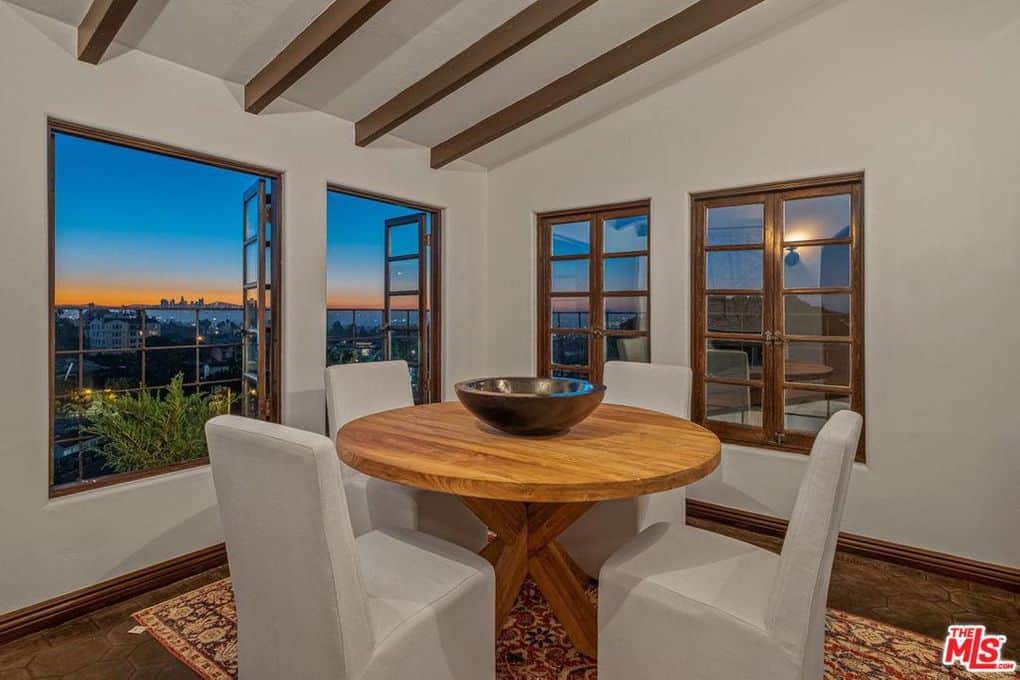 8247 Roxbury Road Los Angeles CA 90069