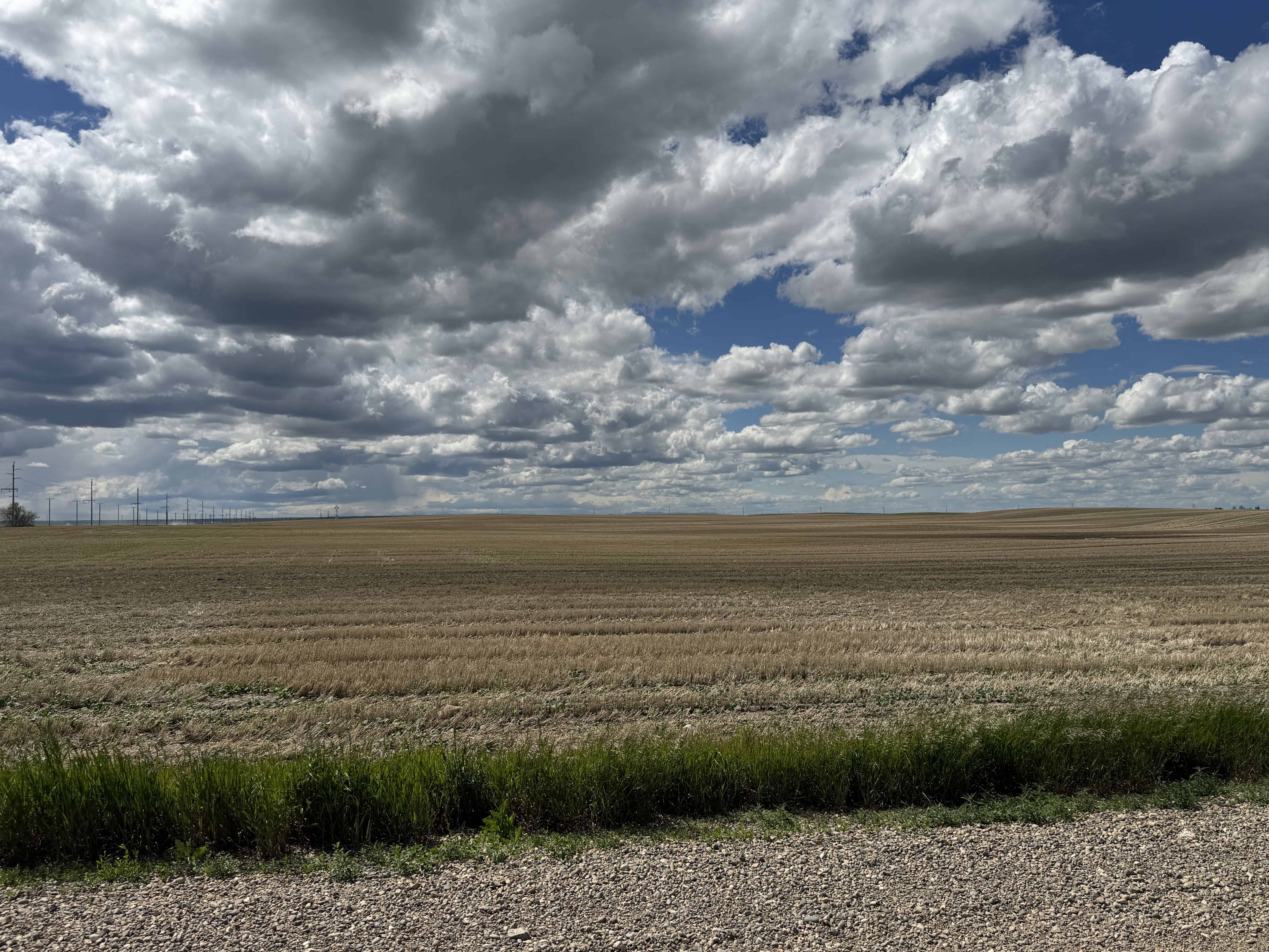 ON Rr 220 County Of Lethbridge AB T1K 7N3