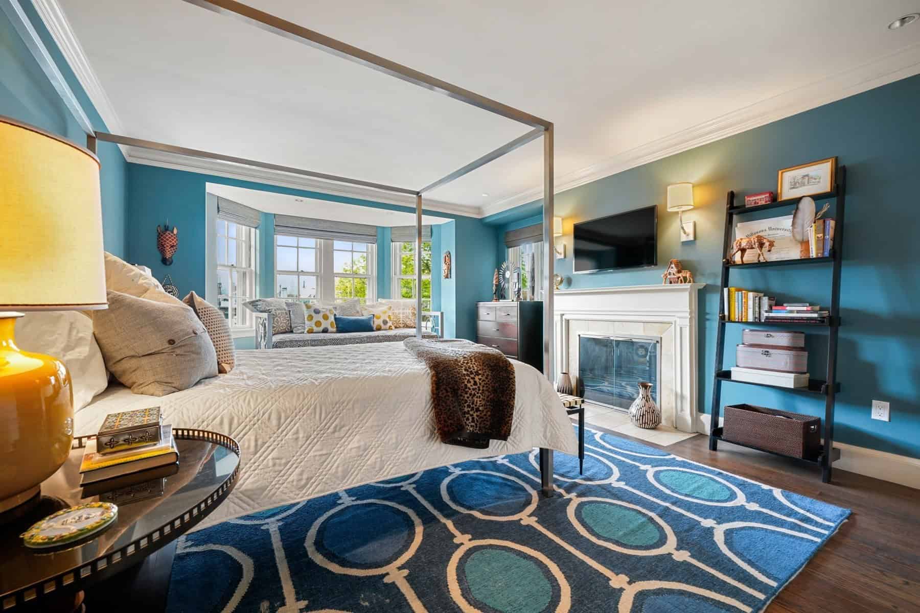 81 Beacon Street, Unit 5, Boston, MA 02108