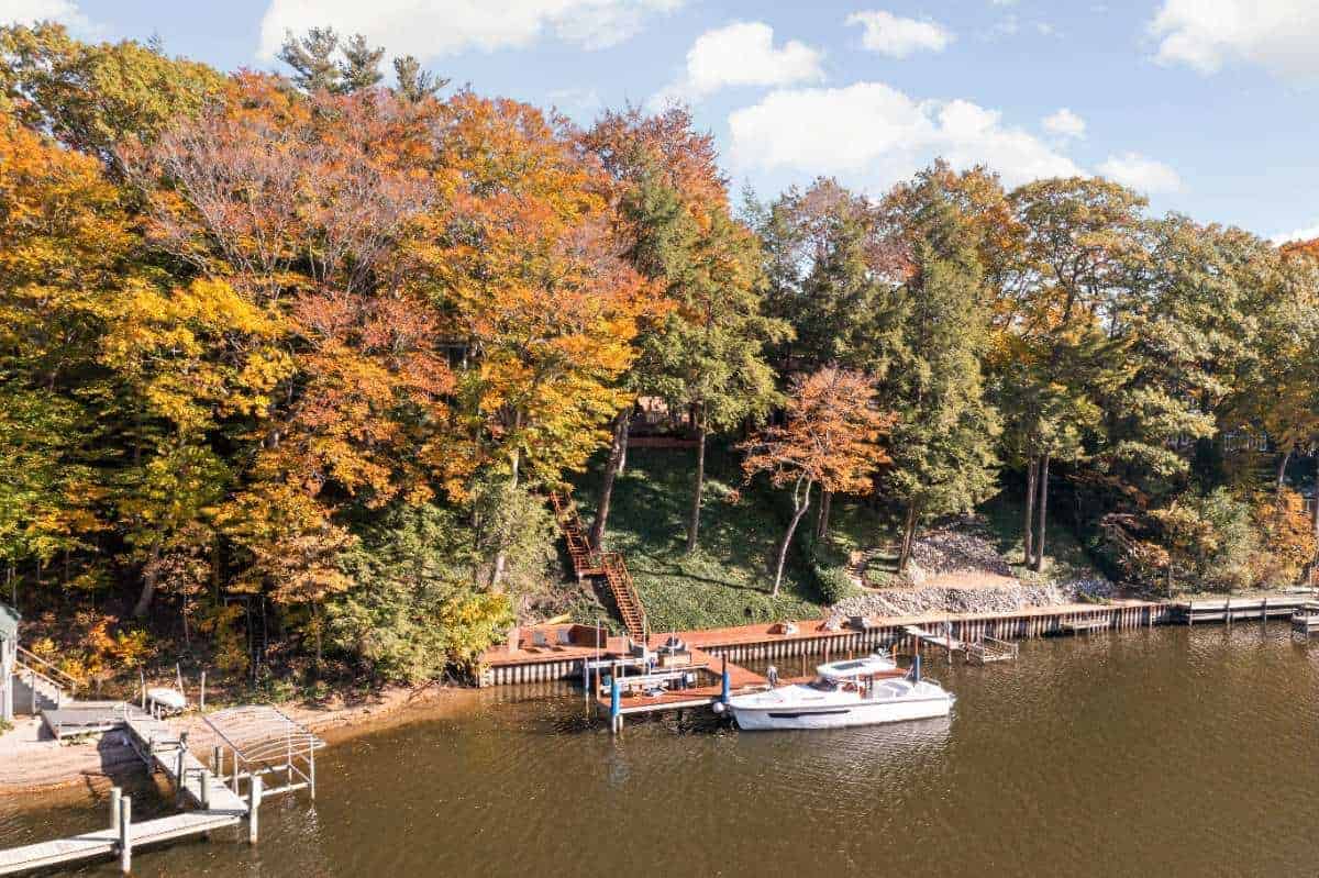 3470 Riverside Drive Saugatuck MI