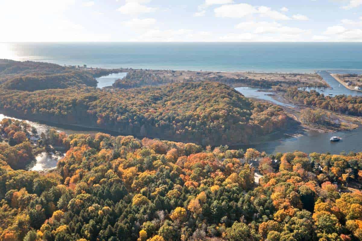 3470 Riverside Drive Saugatuck MI
