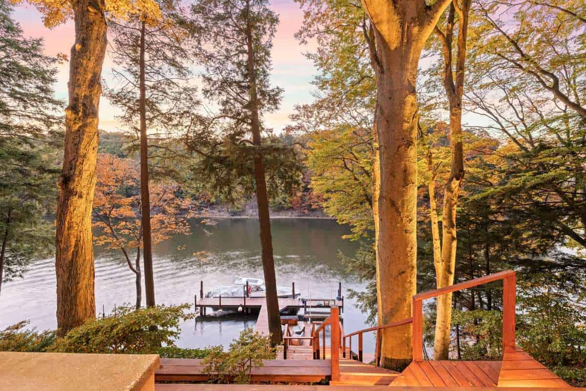 3470 Riverside Drive Saugatuck MI