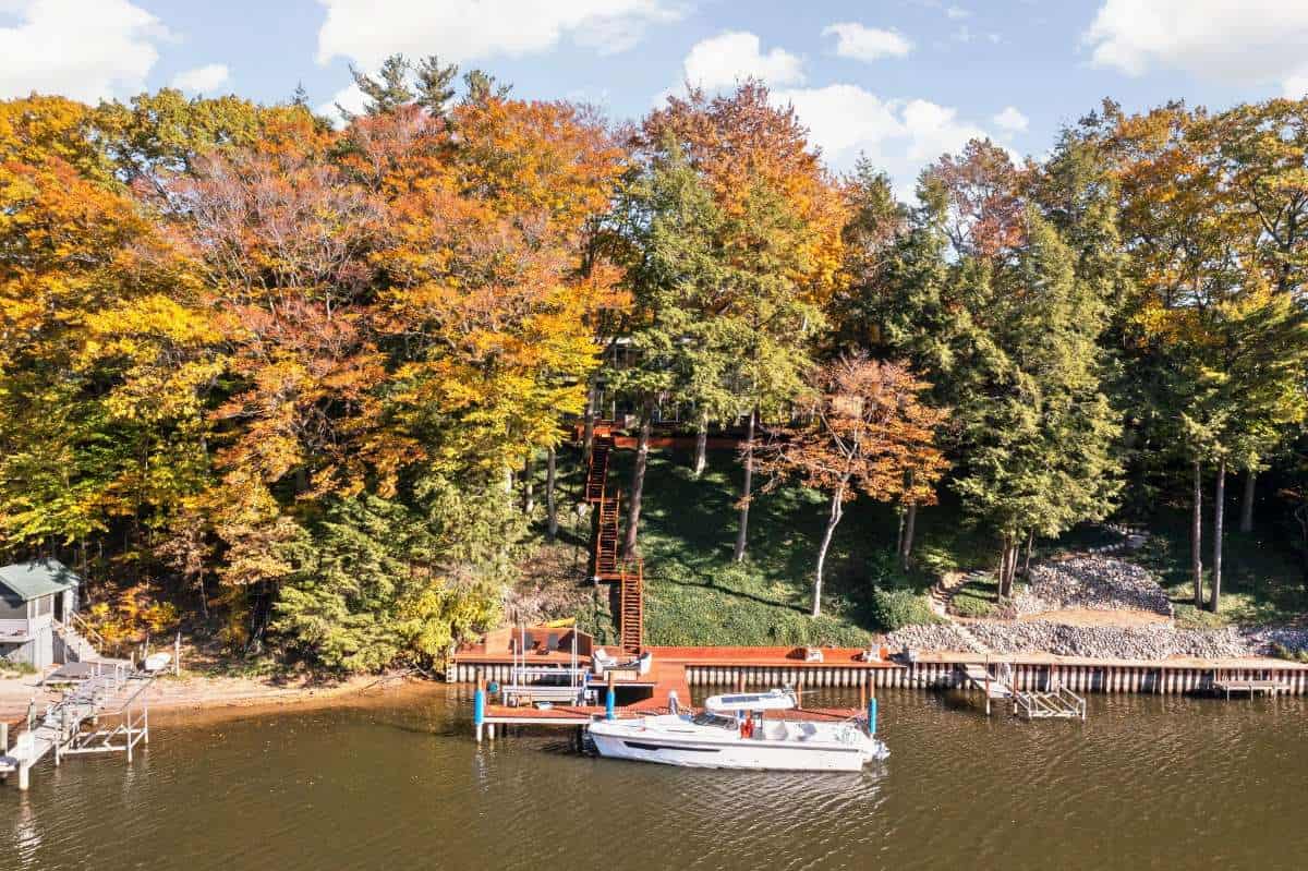 3470 Riverside Drive Saugatuck MI