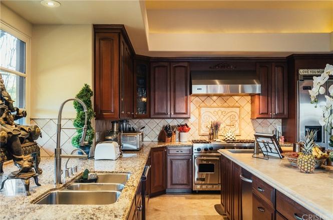 24359 La Masina Court Calabasas CA 91302