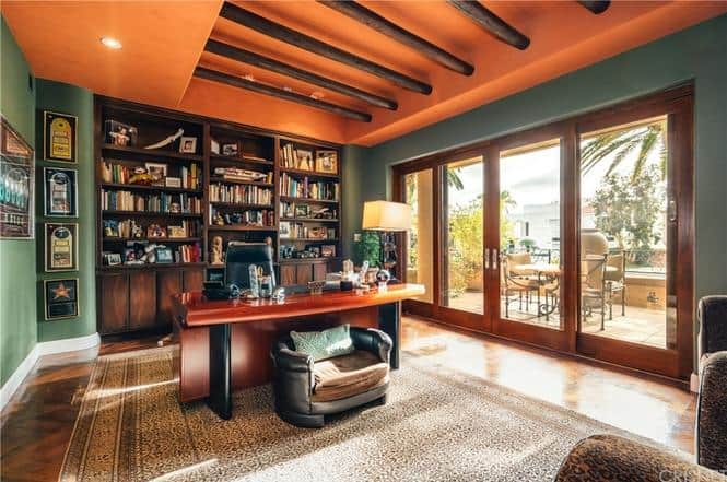 24359 La Masina Court Calabasas CA 91302