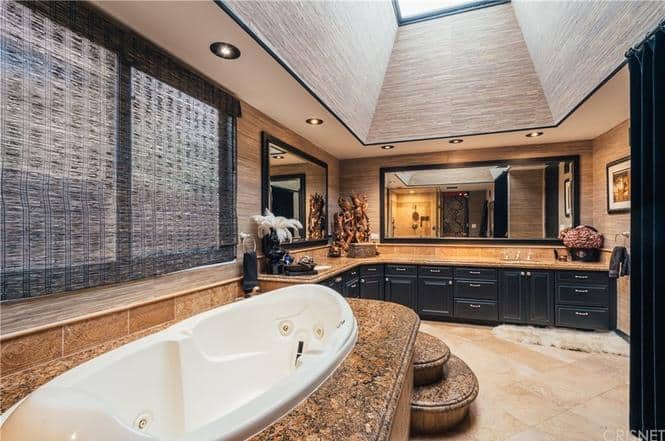24359 La Masina Court Calabasas CA 91302