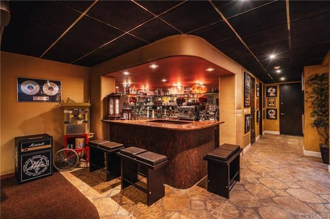 24359 La Masina Court Calabasas CA 91302