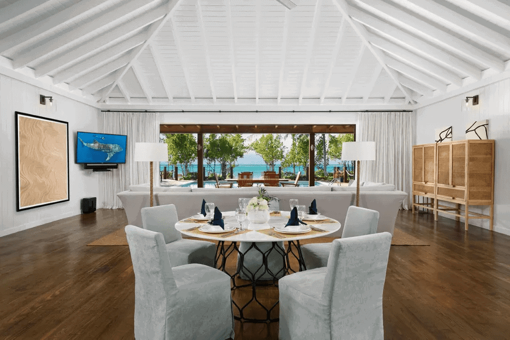 Parrot Cay TC