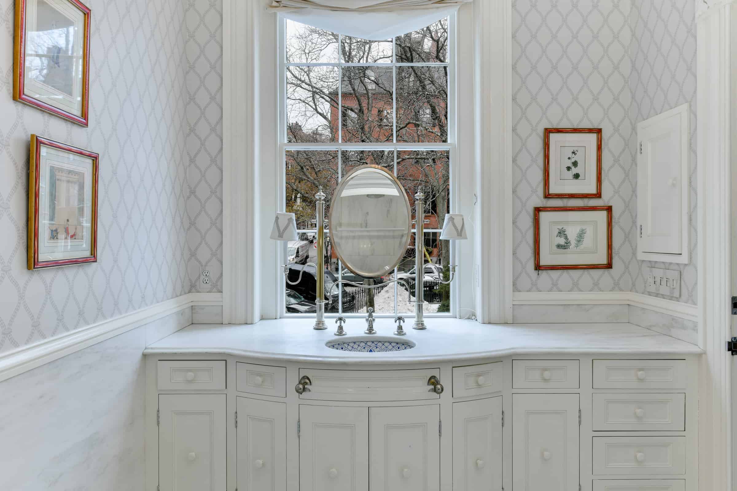 20 Louisburg Square, Boston, MA 02108