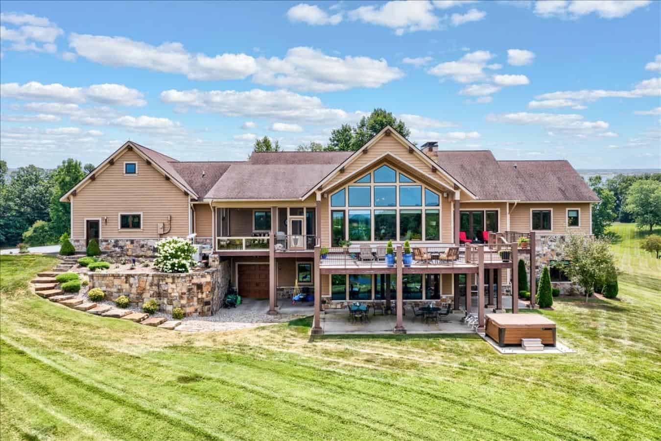 30 Bass Court Whitesville KY 42378