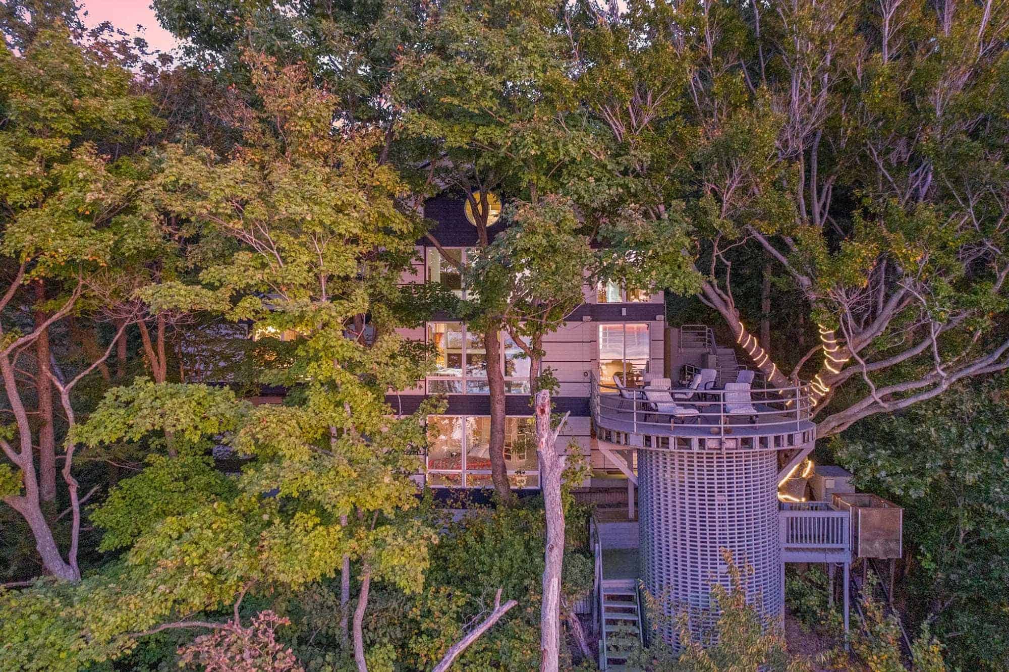 41564 Wilderness Dunes Lane Covert MI