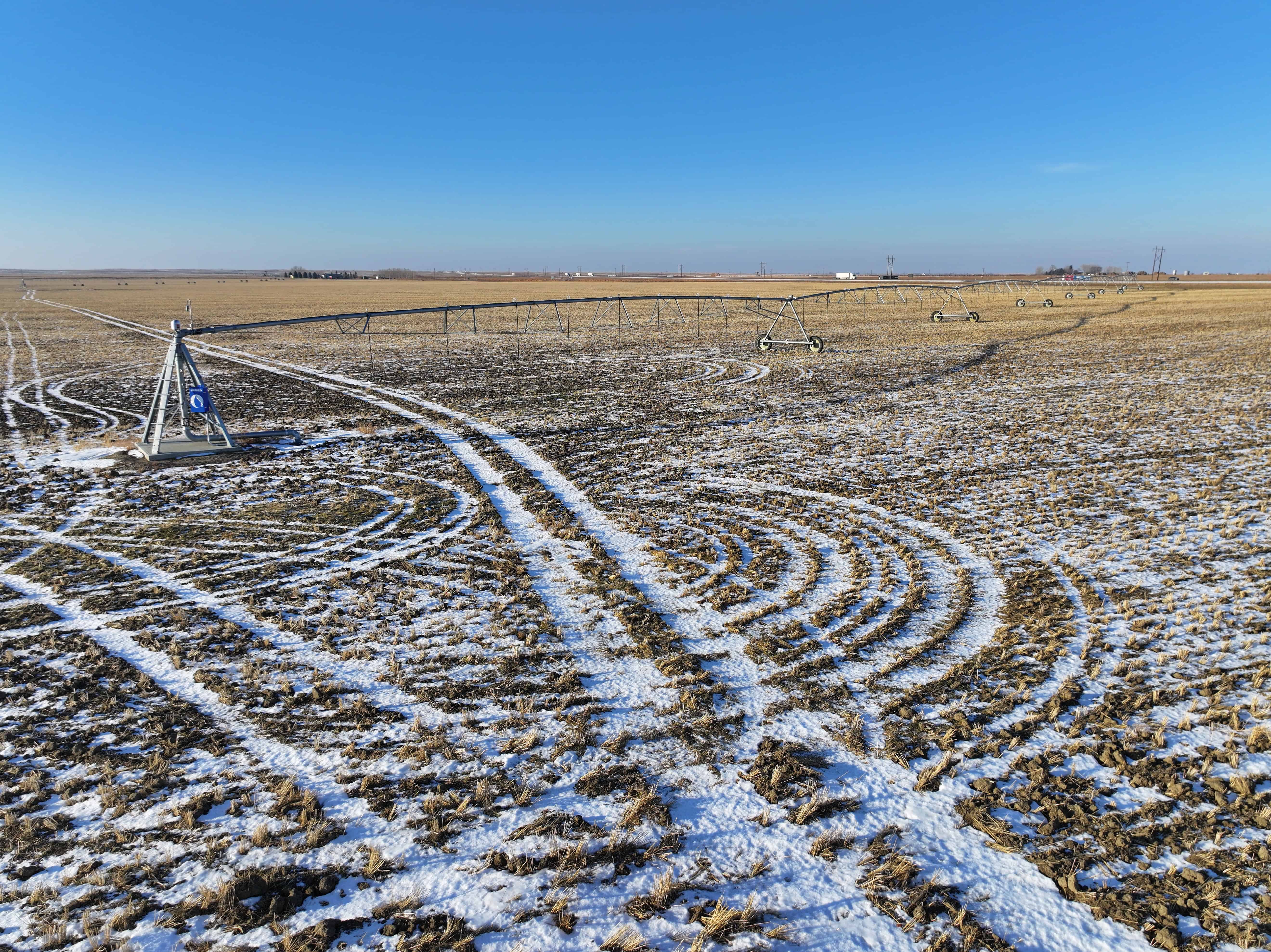 South 1/2-1-18-13-w4 Tilley AB