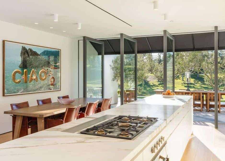 121 Udine Way Los Angeles CA 90077