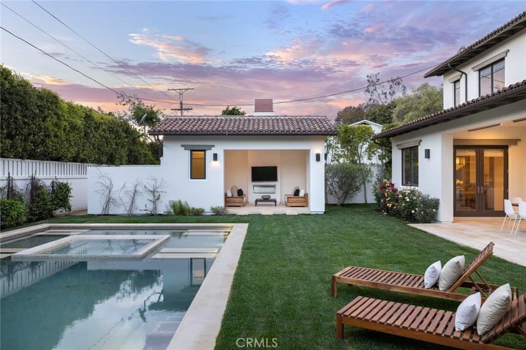 12626 Hortense Street Studio City CA 91604