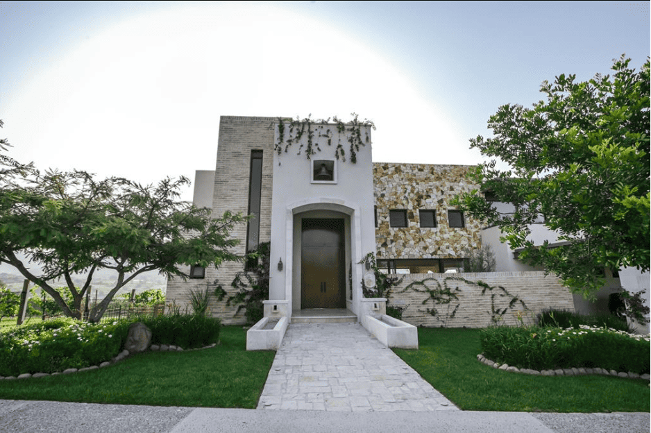 21 Circuito Cabernet Oriente Comonfort 38206