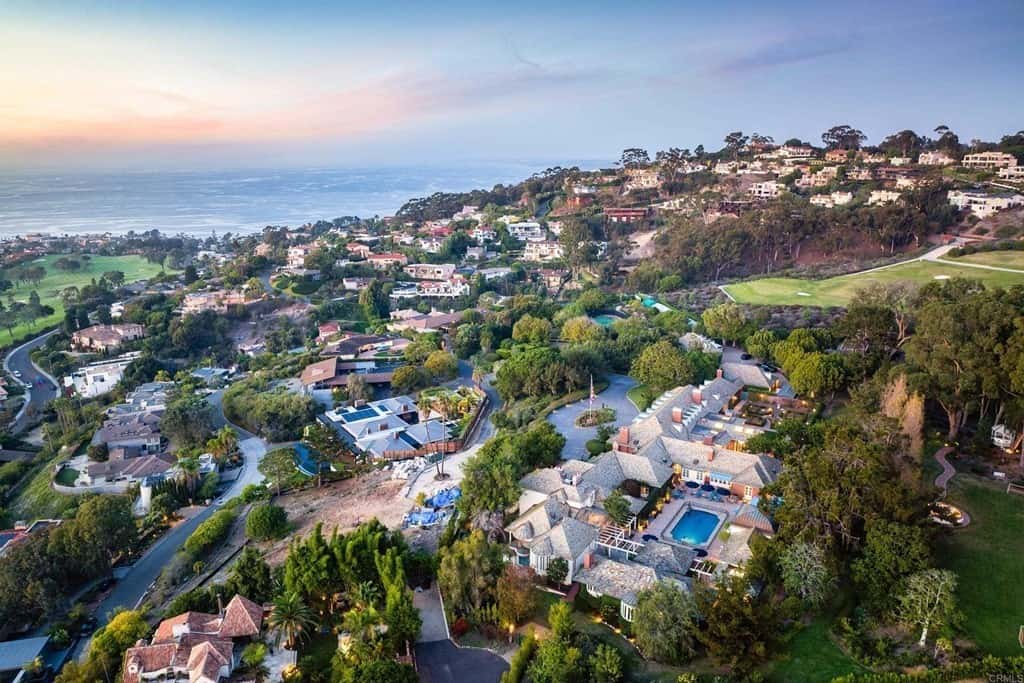 7007 Country Club Drive La Jolla CA 92037
