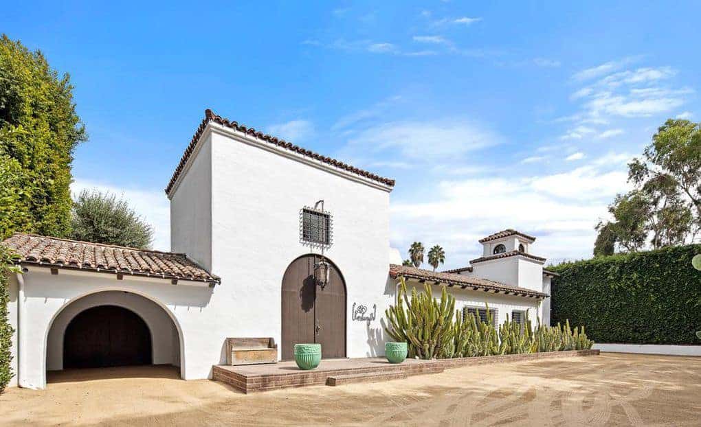 820 N Roxbury Drive Beverly Hills CA 90210