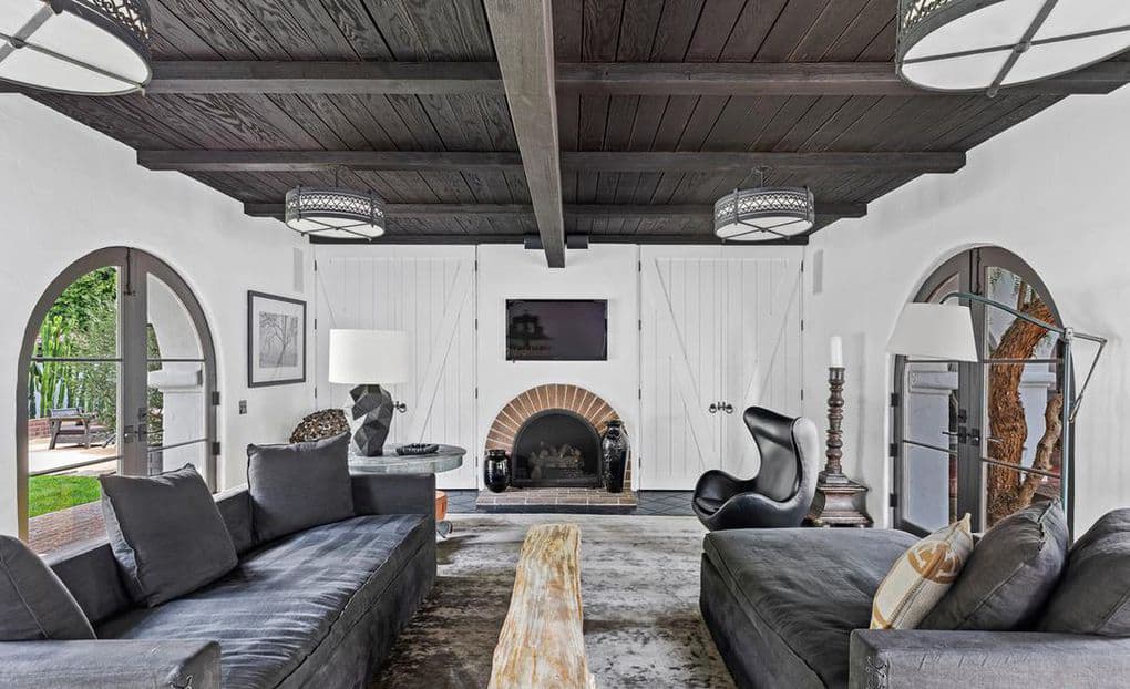 820 N Roxbury Drive Beverly Hills CA 90210