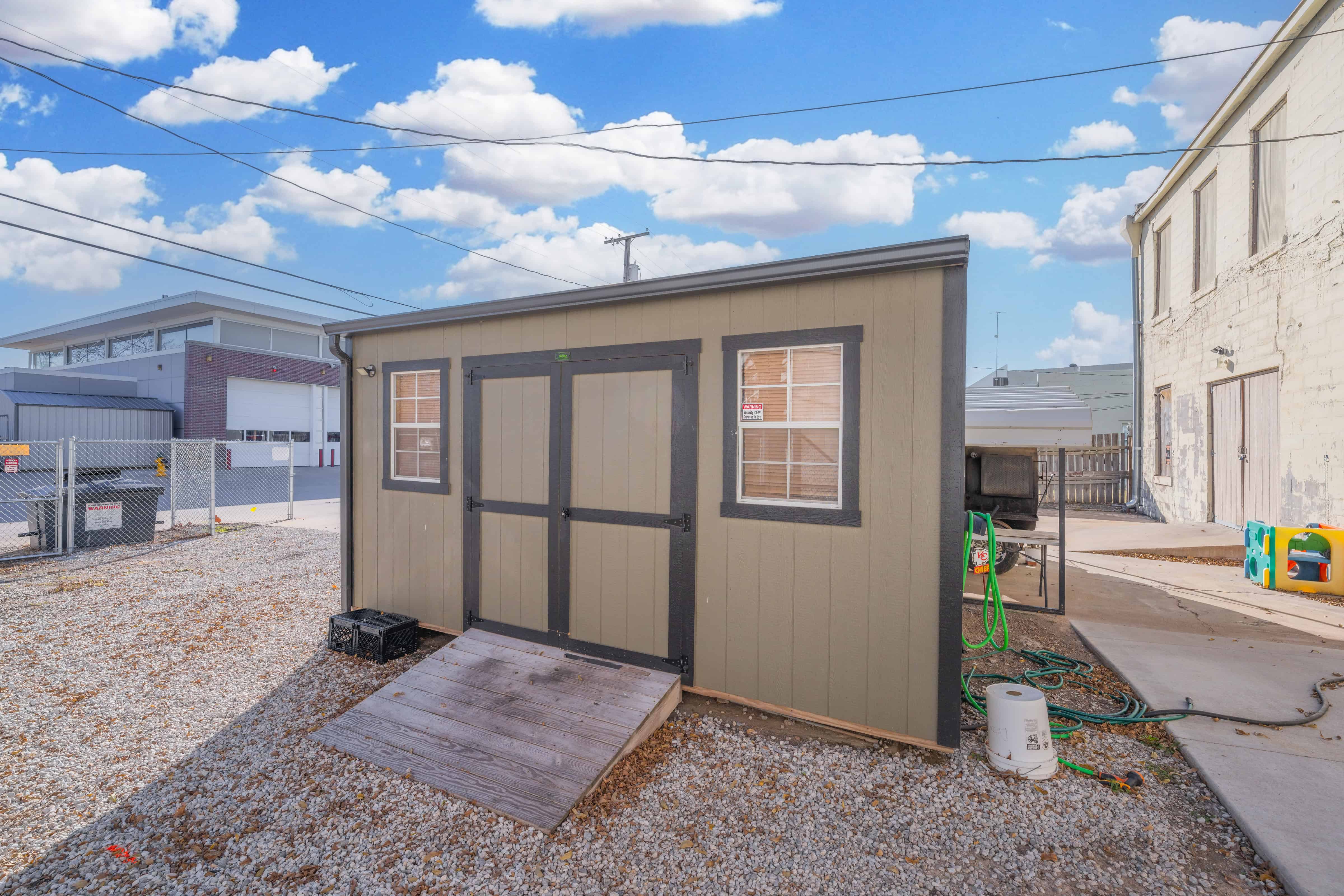 215-217 N Washington Avenue Wellington KS 67152