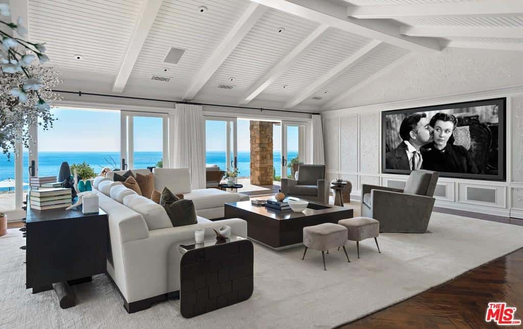 27560 Pacific Coast Hwy, Malibu CA 90265