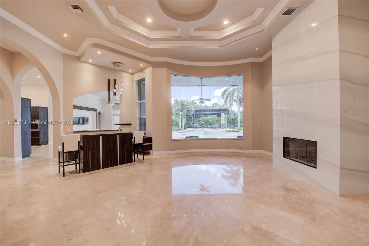 11029 Blackhawk Boulevard Davie FL 33328