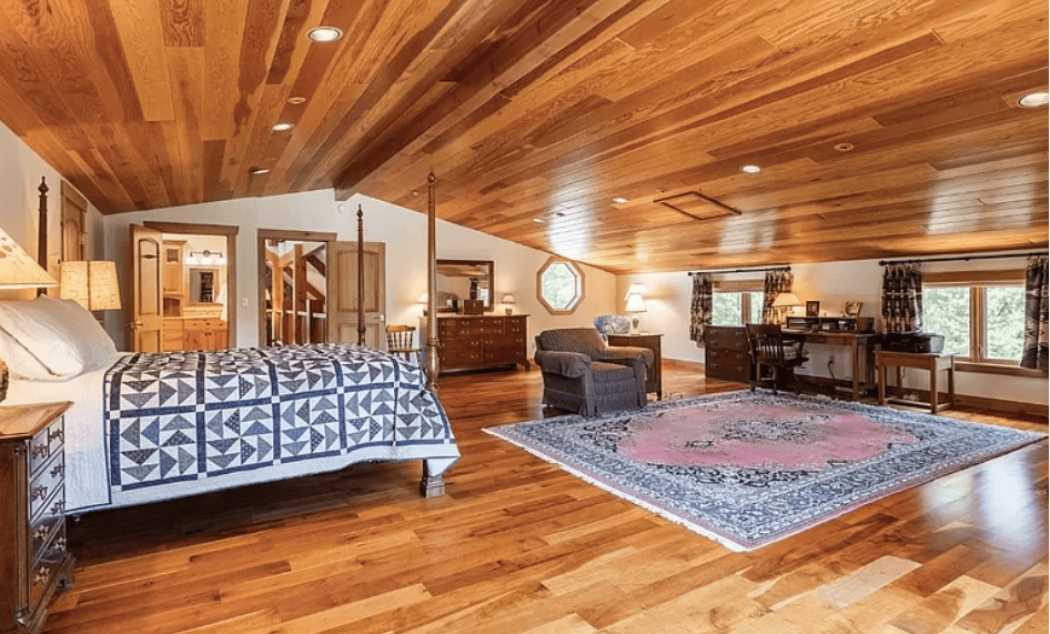 24450 Meadow Road Clark CO 80428