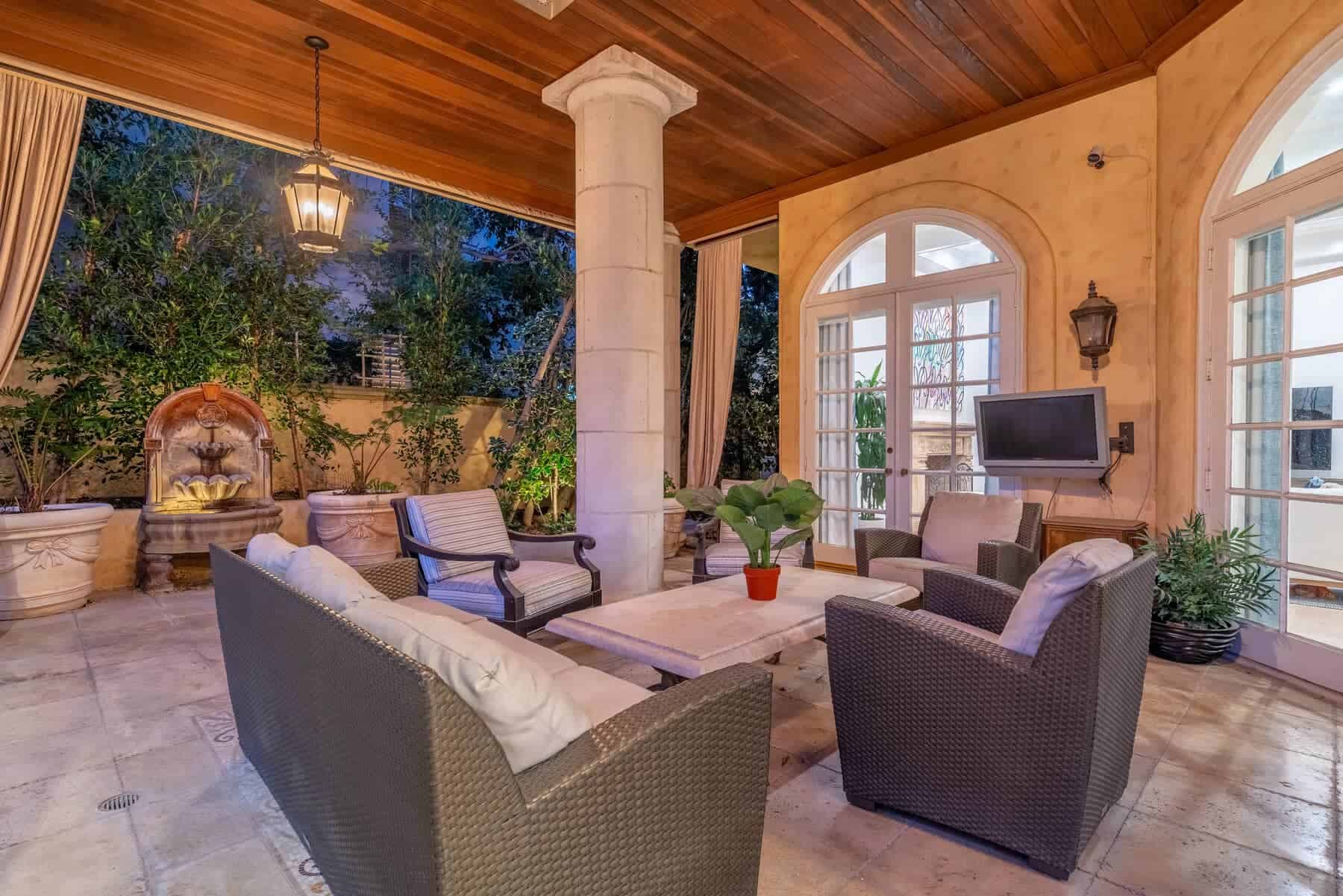 2286 Worthing Lane Bel Air Crest CA 90077