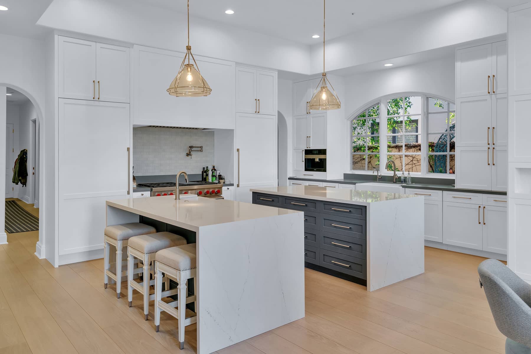 2286 Worthing Lane Bel Air Crest CA 90077