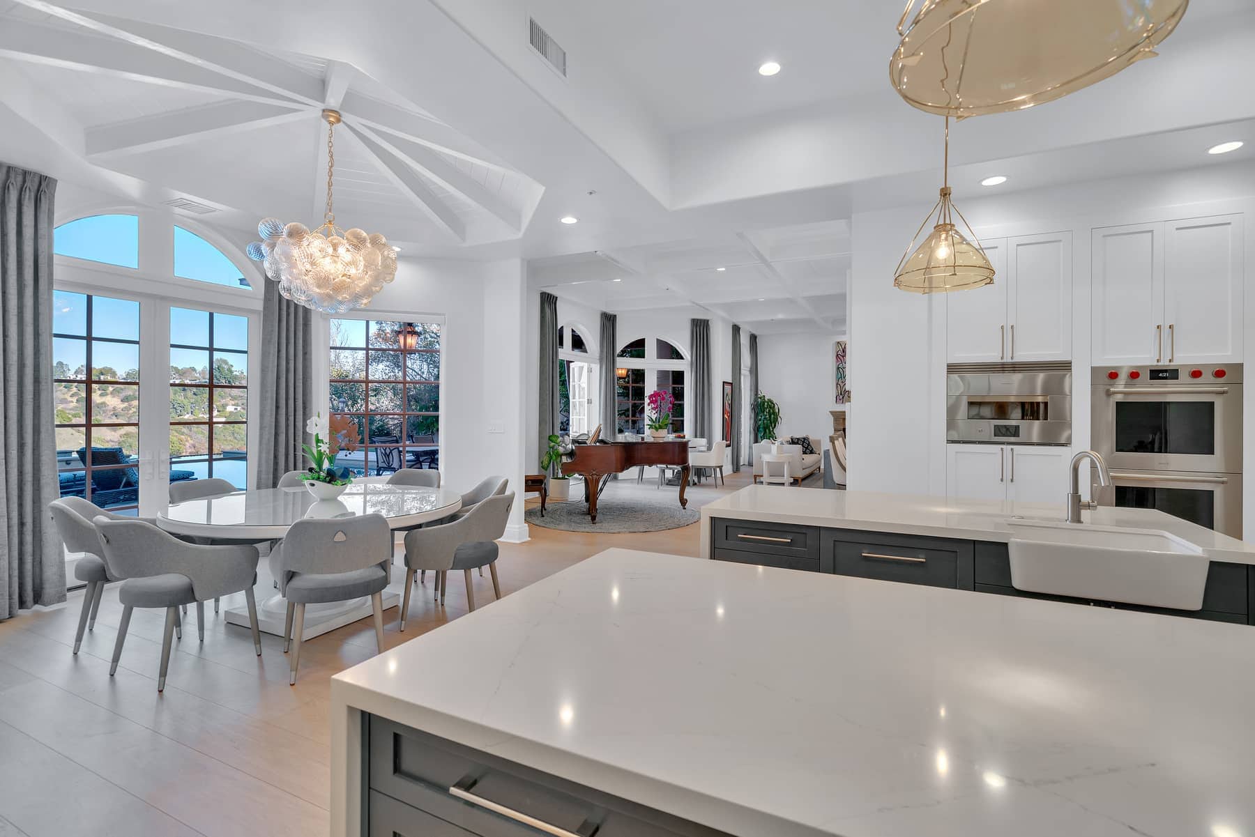 2286 Worthing Lane Bel Air Crest CA 90077