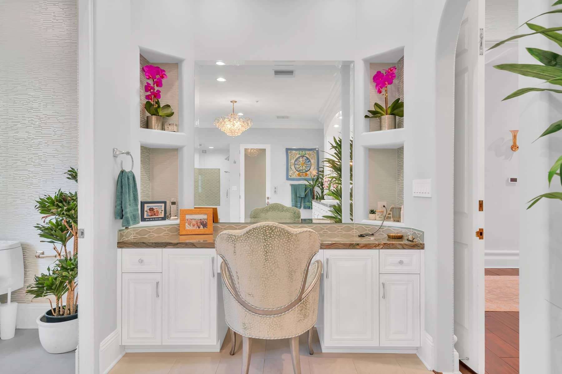 2286 Worthing Lane Bel Air Crest CA 90077