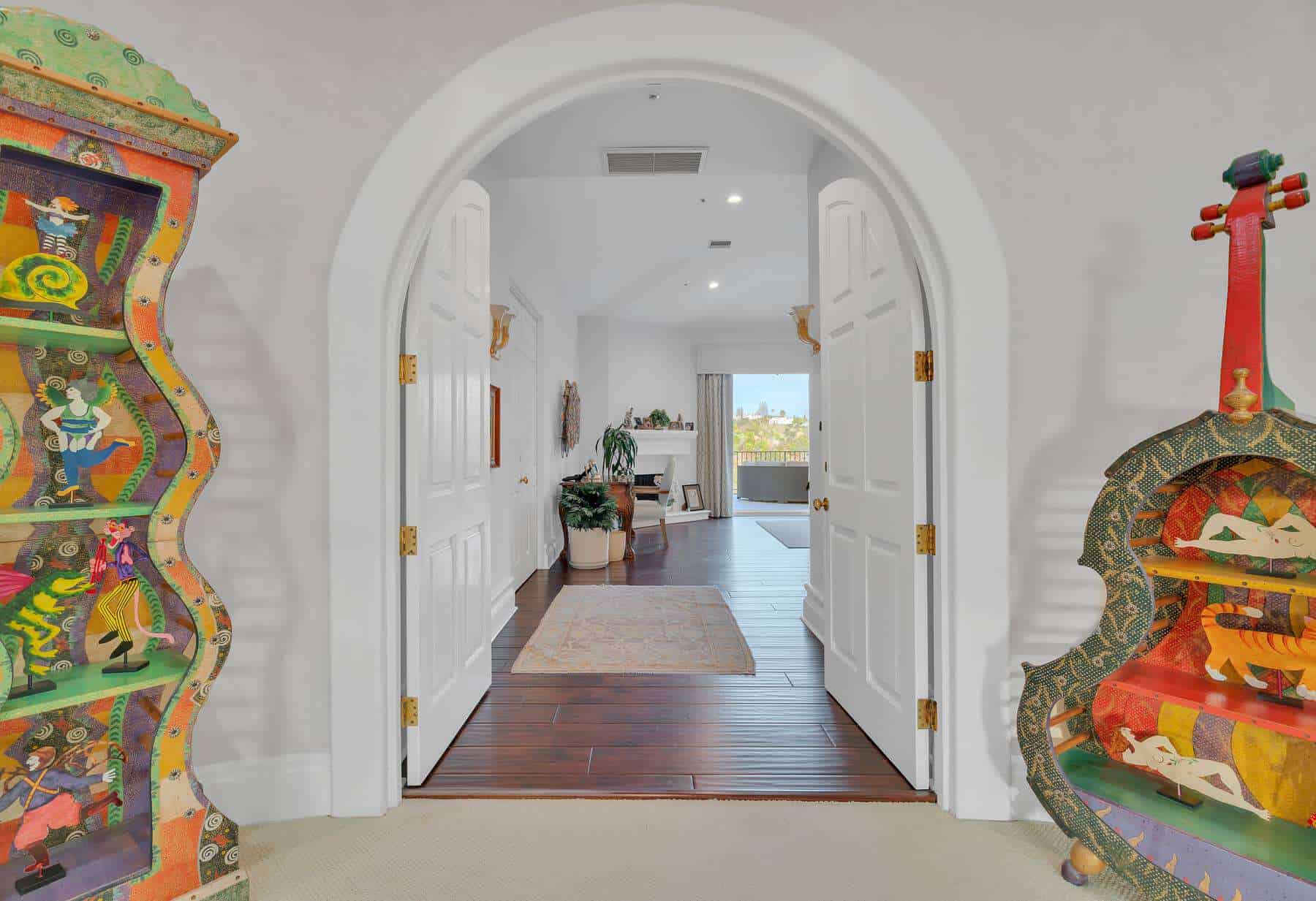 2286 Worthing Lane Bel Air Crest CA 90077