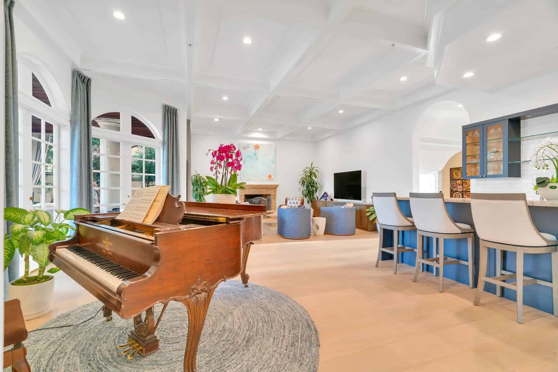 2286 Worthing Lane Bel Air Crest CA 90077