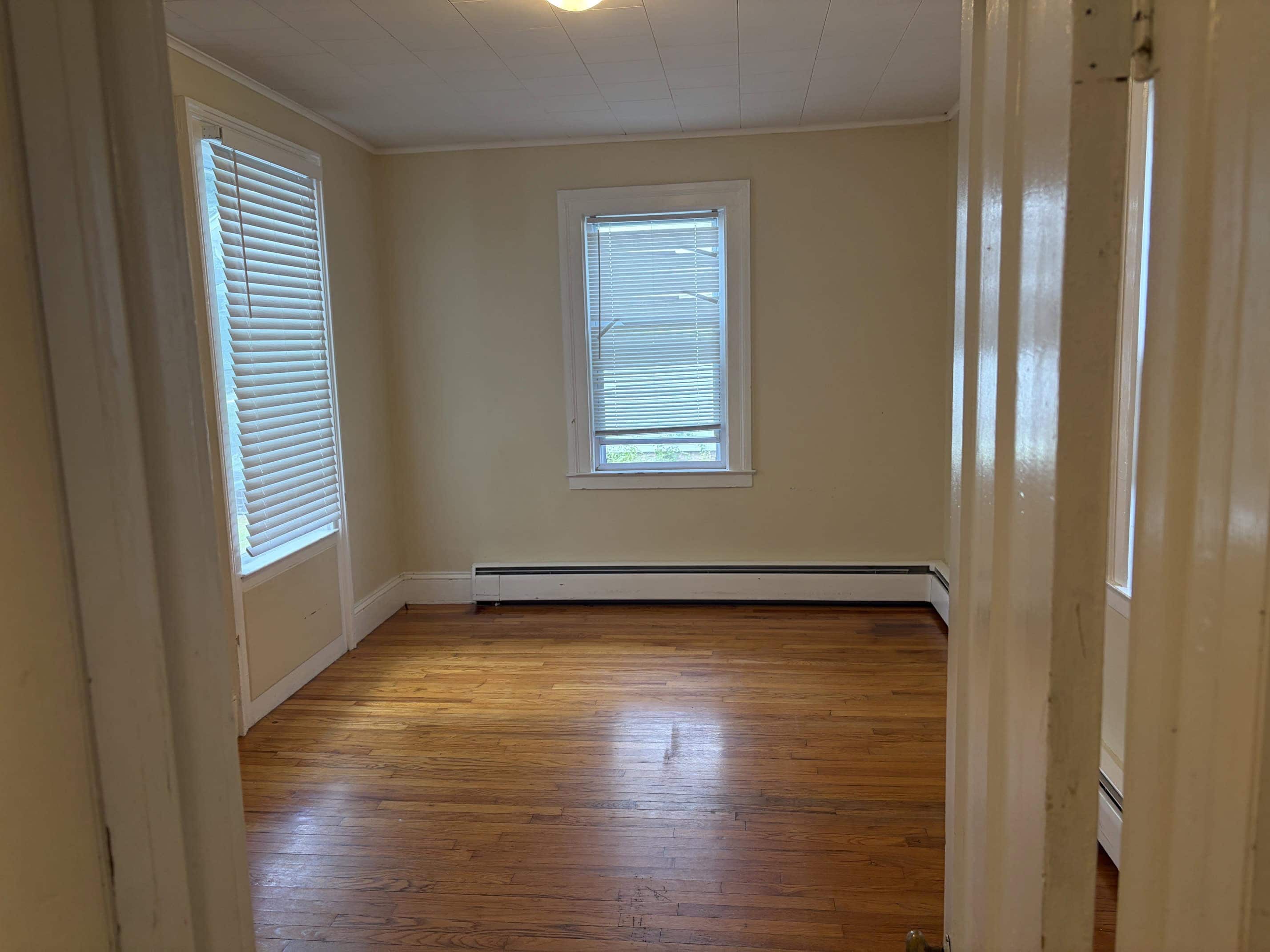 Easthampton MA 01027