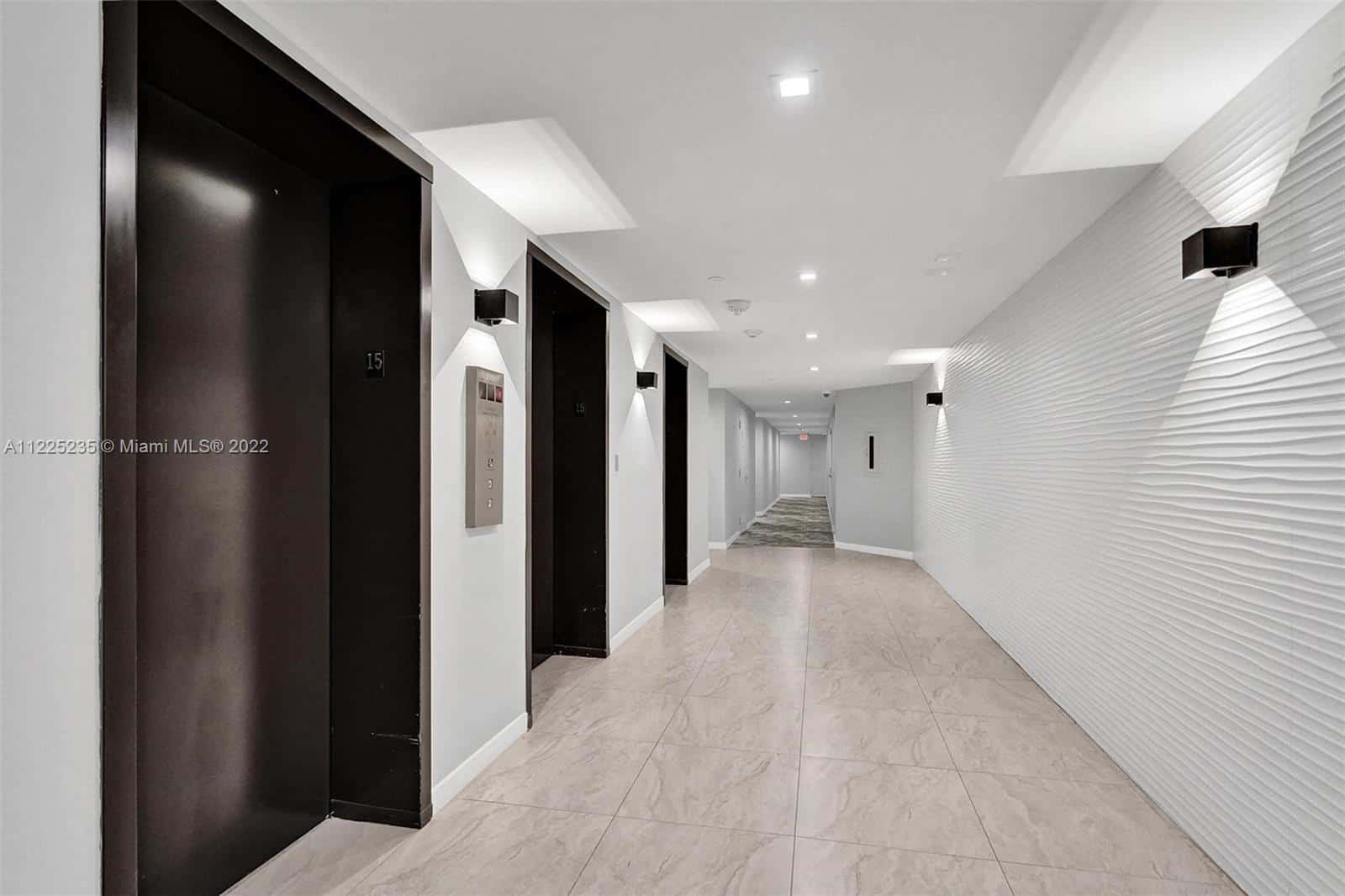 2555 Collins Avenue Miami Beach FL 33140
