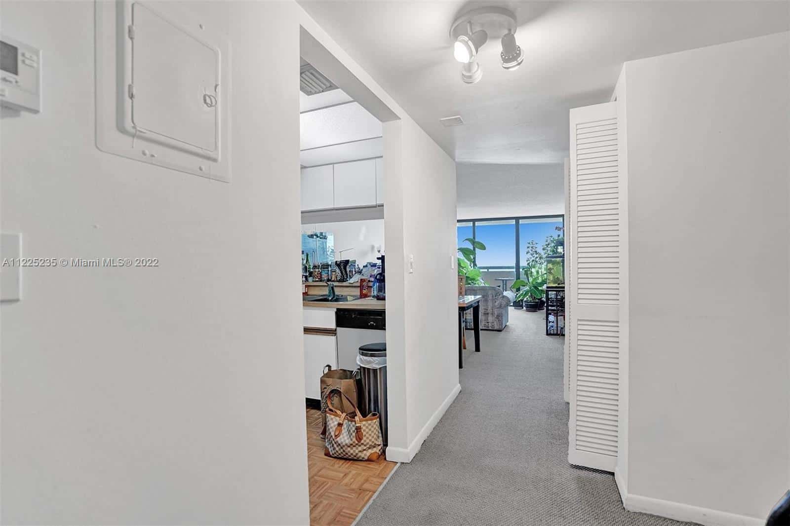 2555 Collins Avenue Miami Beach FL 33140
