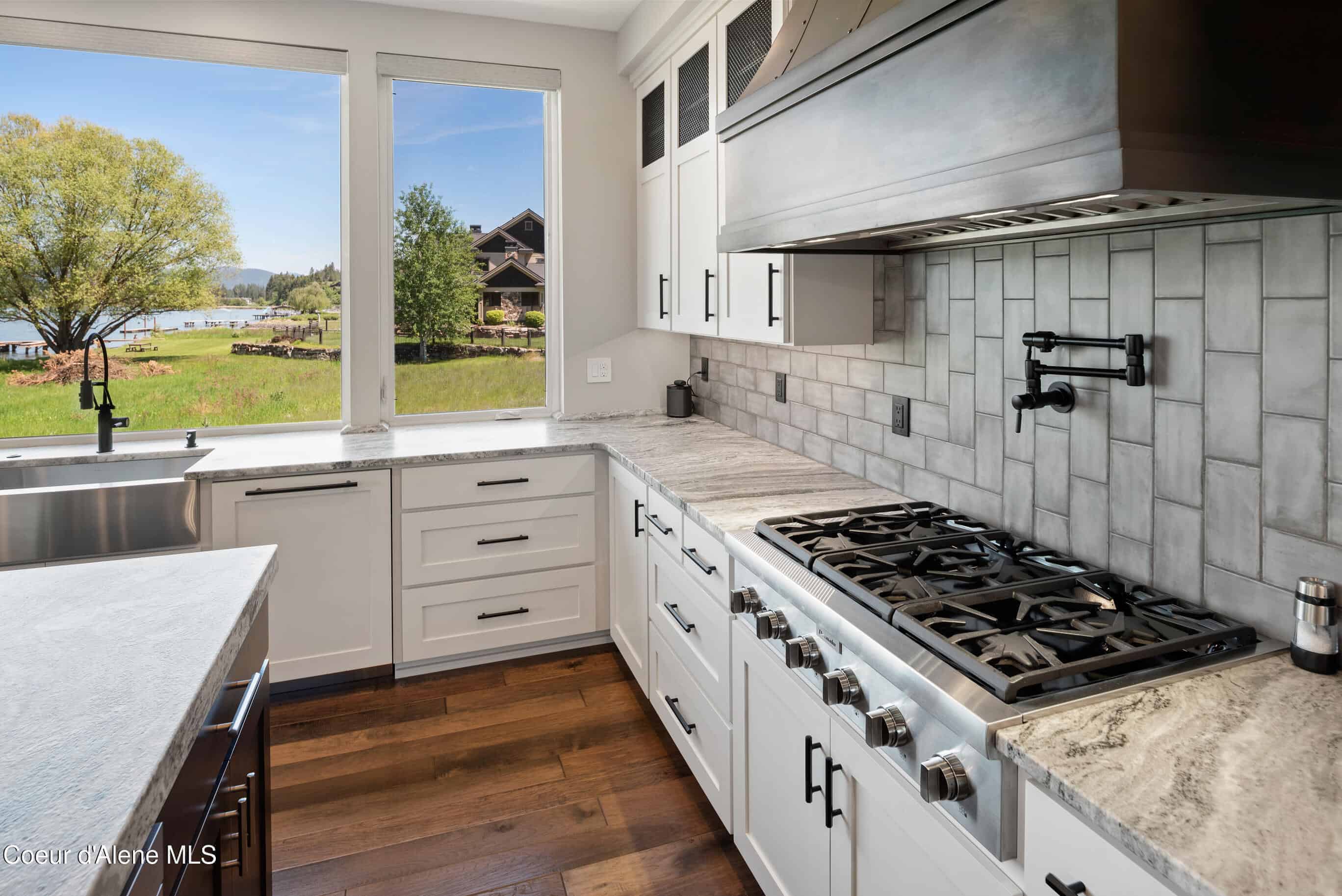 518 S Hidden Island Lane Coeur d Alene ID 83814