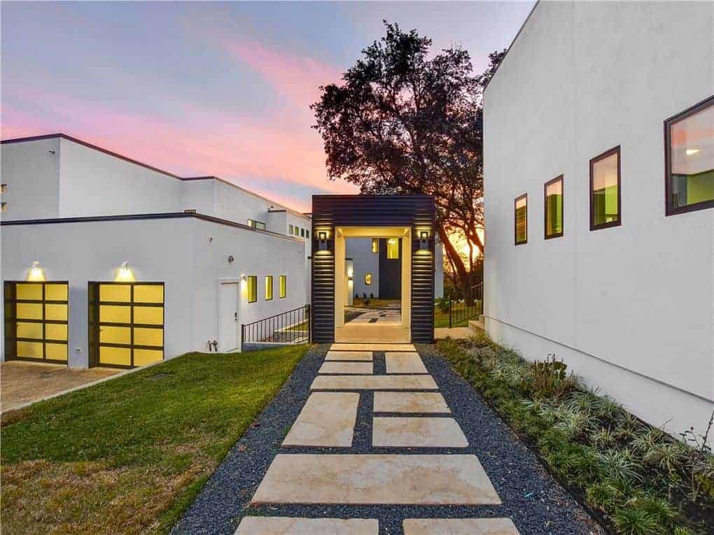 6307 W Courtyard Drive Austin TX 78730