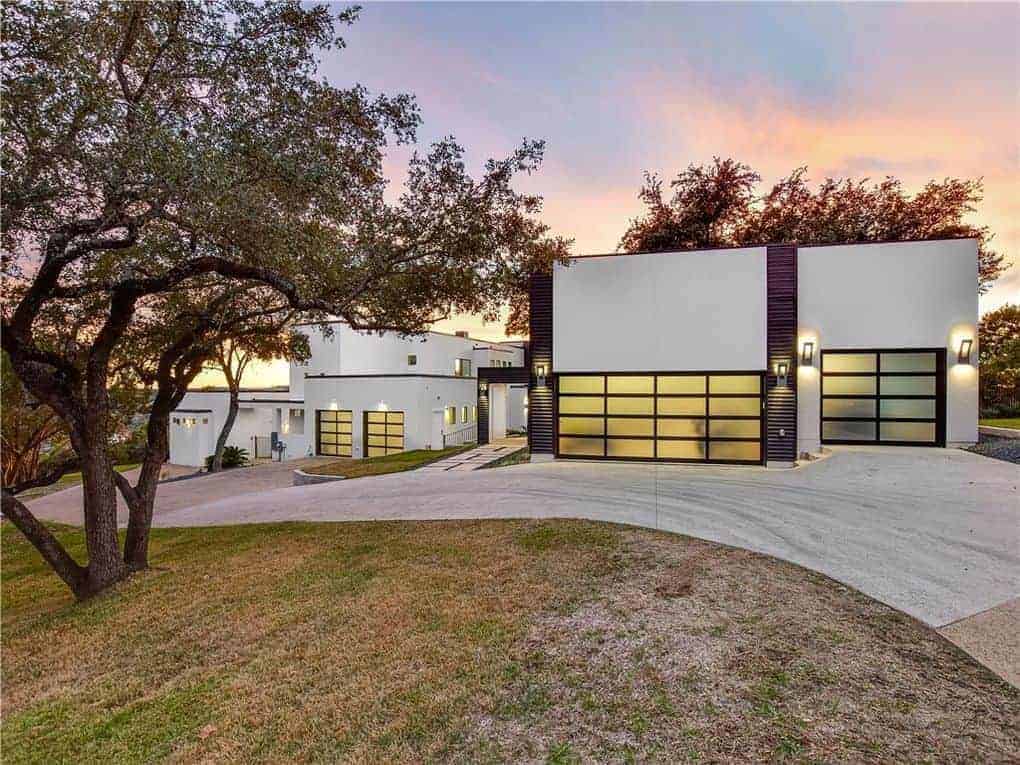 6307 W Courtyard Drive Austin TX 78730