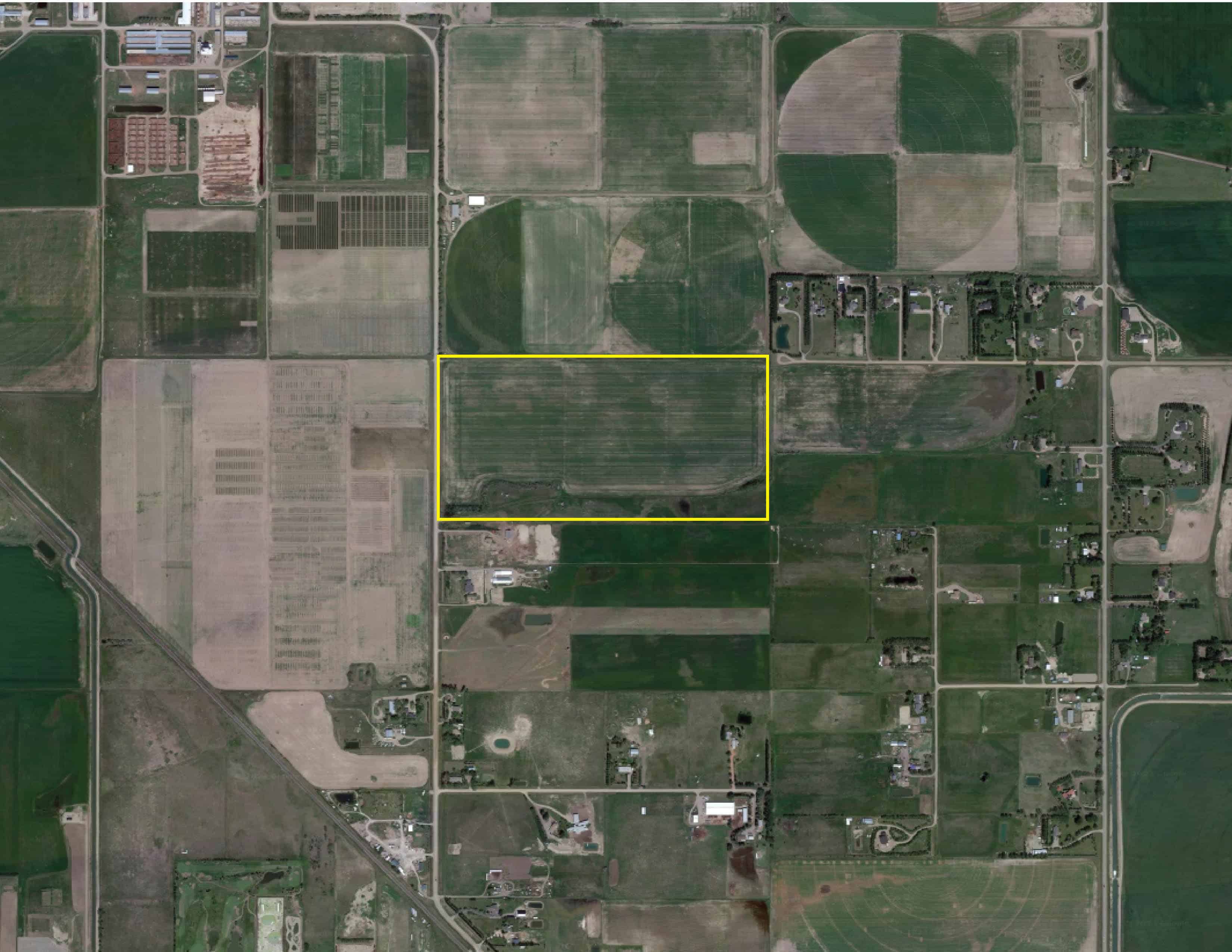 N 1/2 Of NW 26-8-21 W4 County Of Lethbridge AB