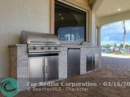 10 Bella Vista Avenue Lake Worth Beach FL 33460