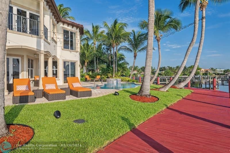 10 Bella Vista Avenue Lake Worth Beach FL 33460