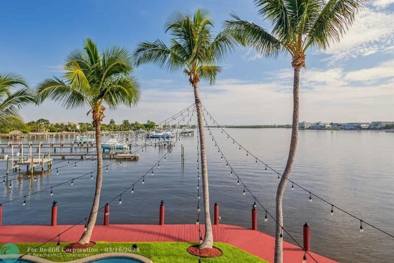 10 Bella Vista Avenue Lake Worth Beach FL 33460