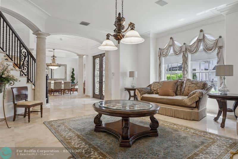 10 Bella Vista Avenue Lake Worth Beach FL 33460