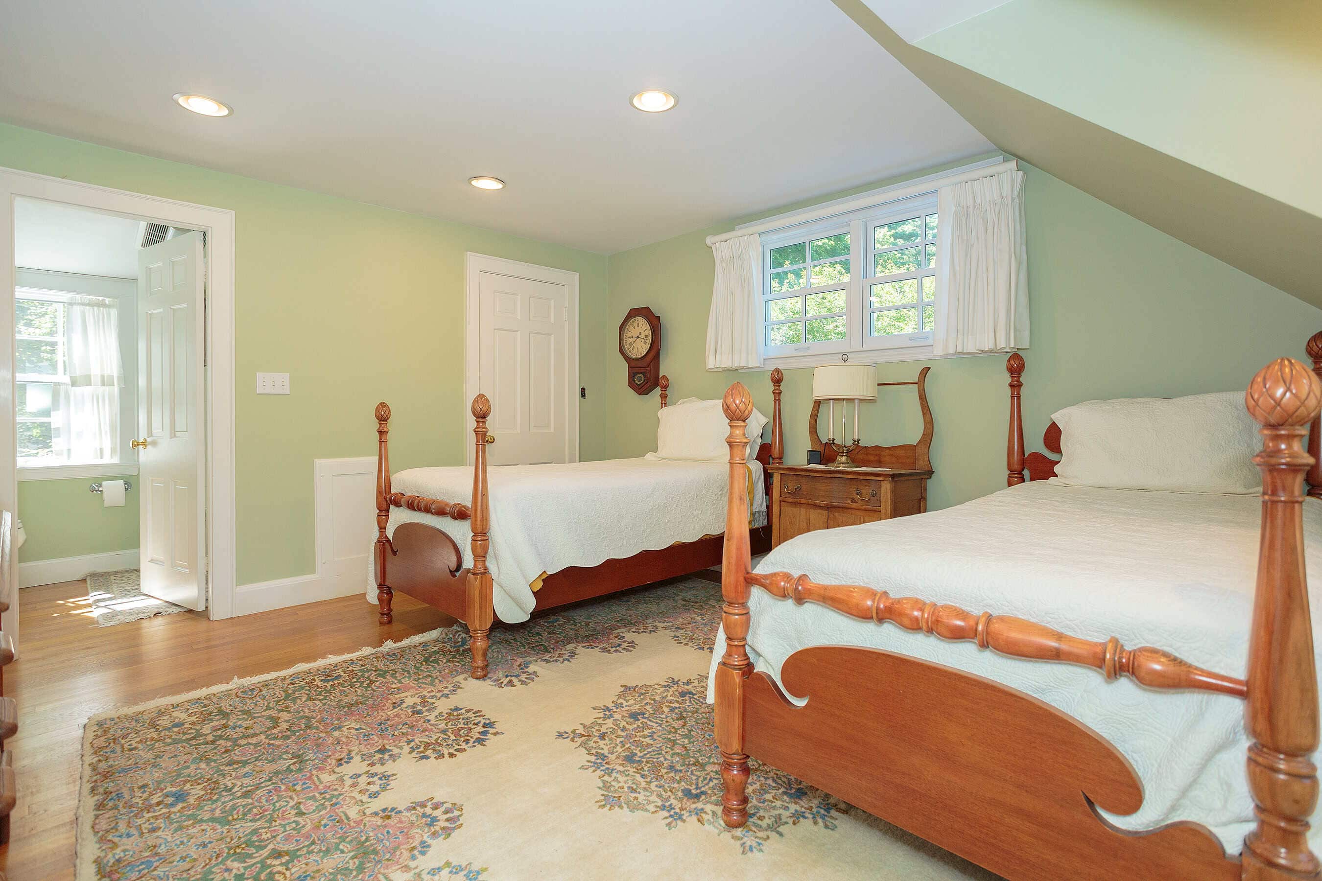 6 Worthen Road Winchester MA 01890