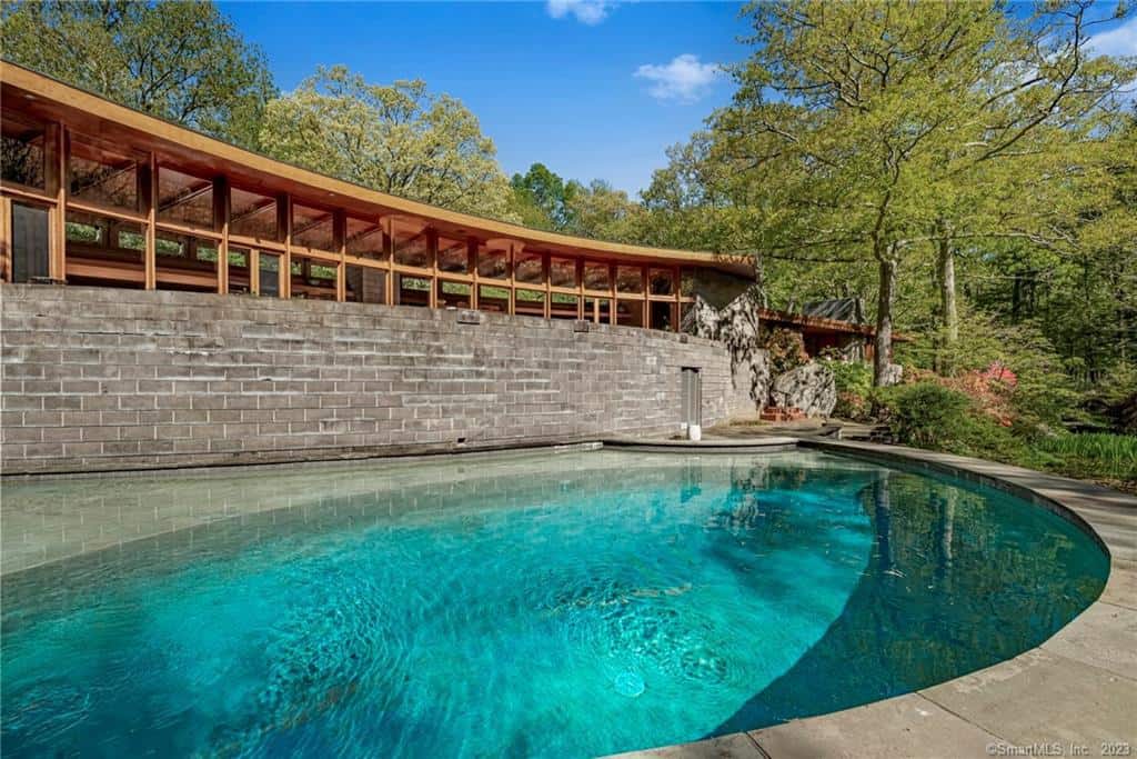432 Frogtown Road New Canaan CT 06840