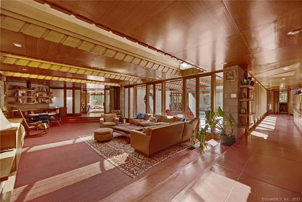 432 Frogtown Road New Canaan CT 06840